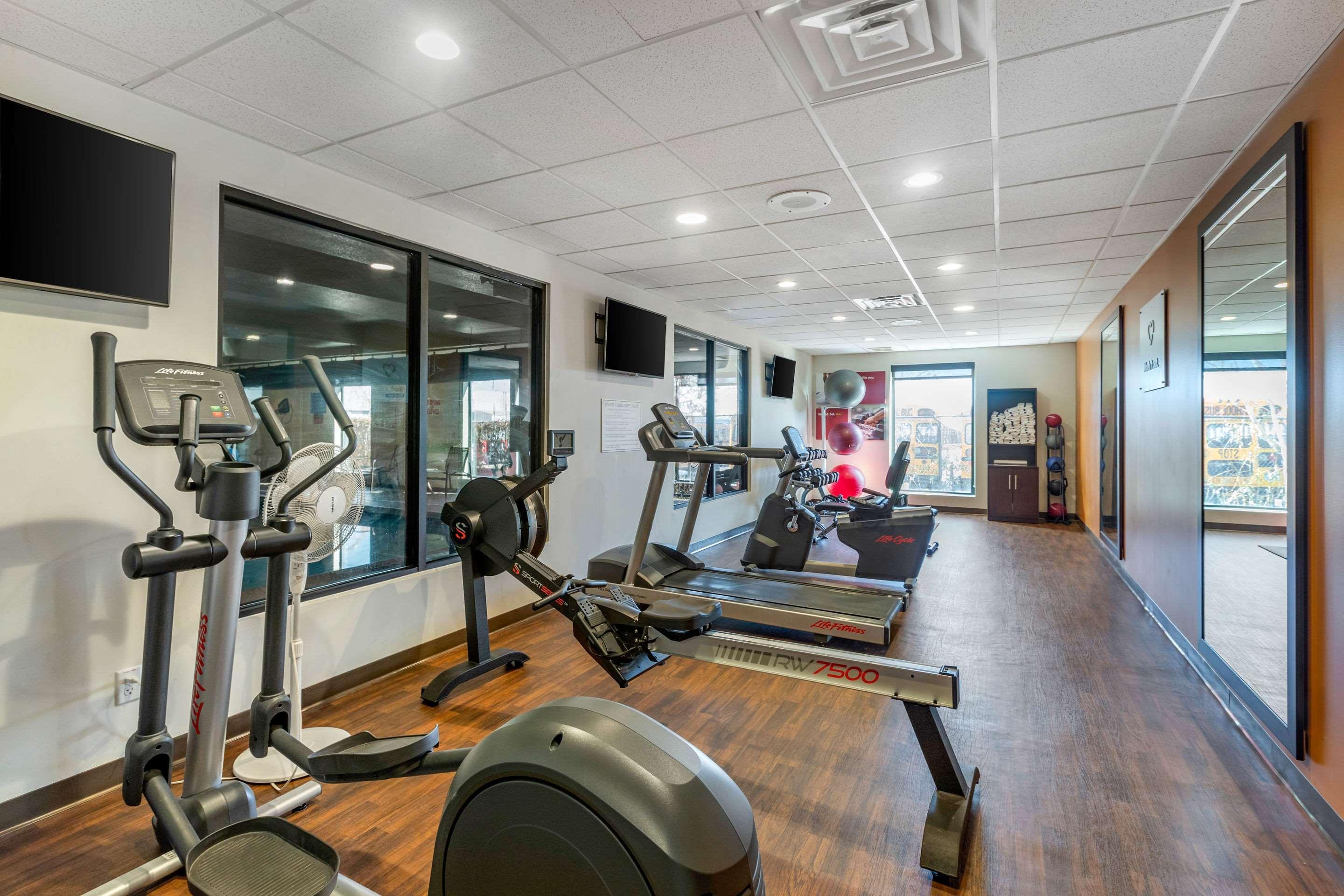 Mainstay Suites Near Denver Downtown Bagian luar foto