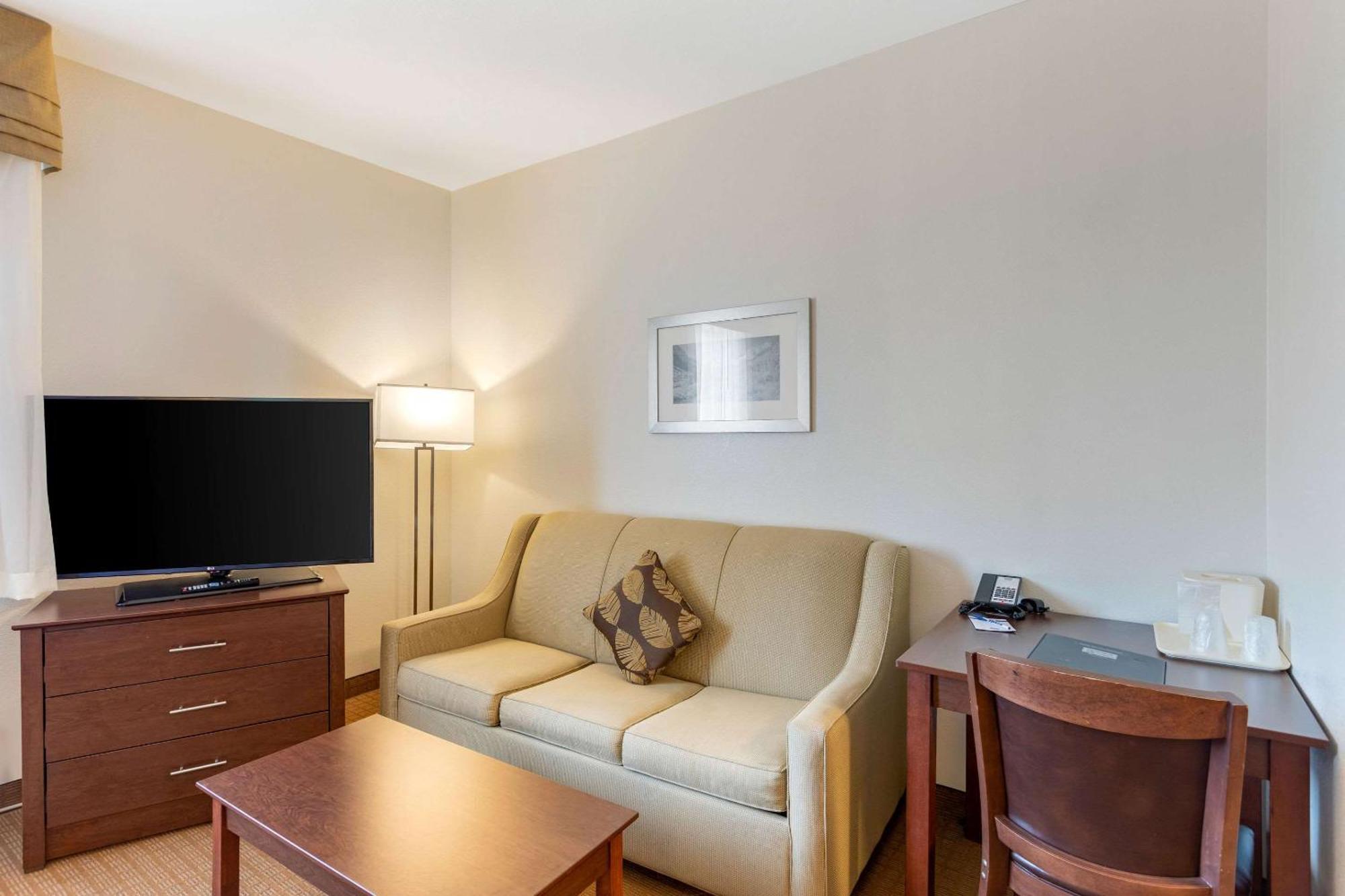 Mainstay Suites Near Denver Downtown Bagian luar foto